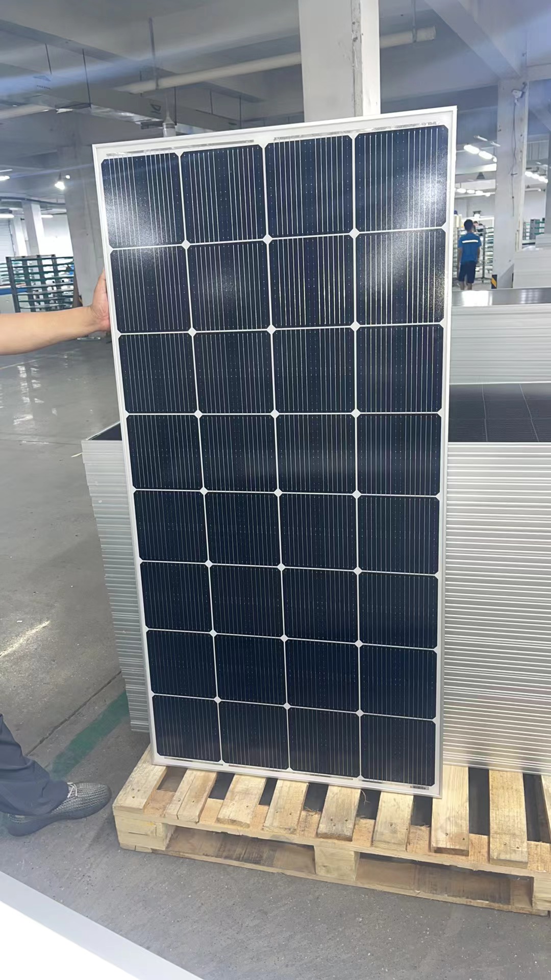Módulo de energía solar de energía renovable de alta calidad 200W para hogares y empresas